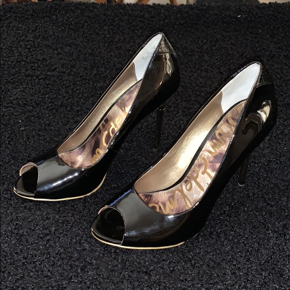 San Edelman Heels